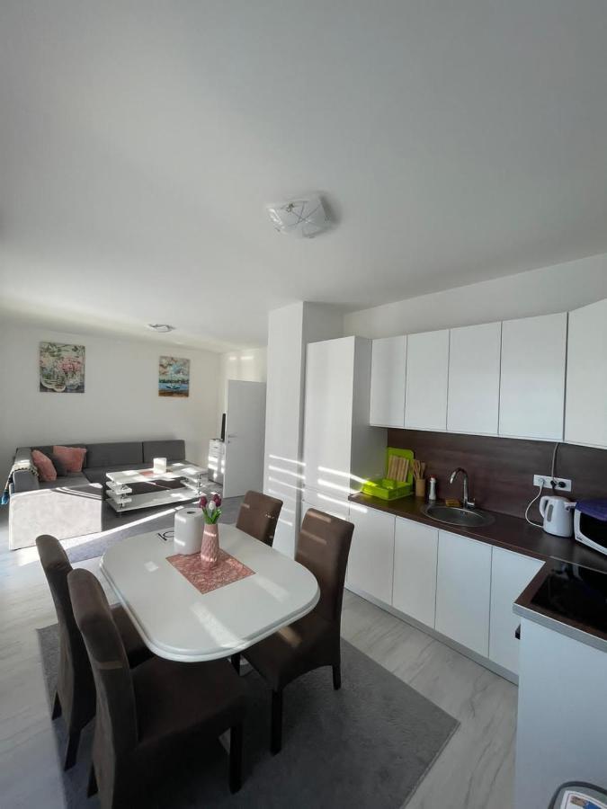 Oaza Apartments Sarajevo Luaran gambar